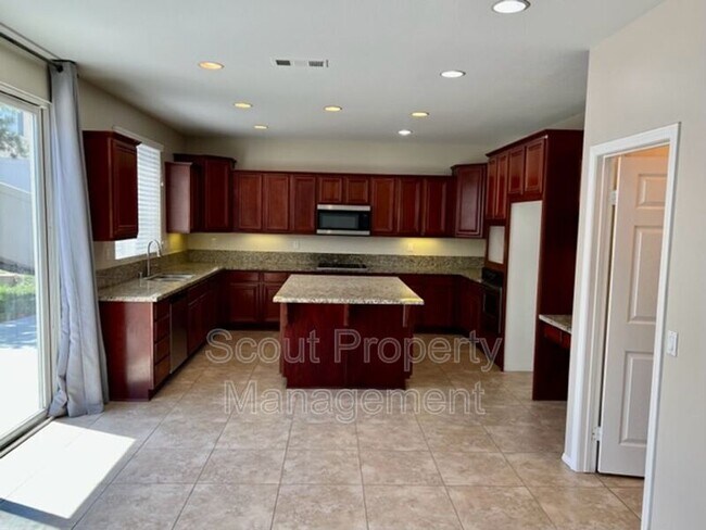 Building Photo - 45602 Magnolia Pl