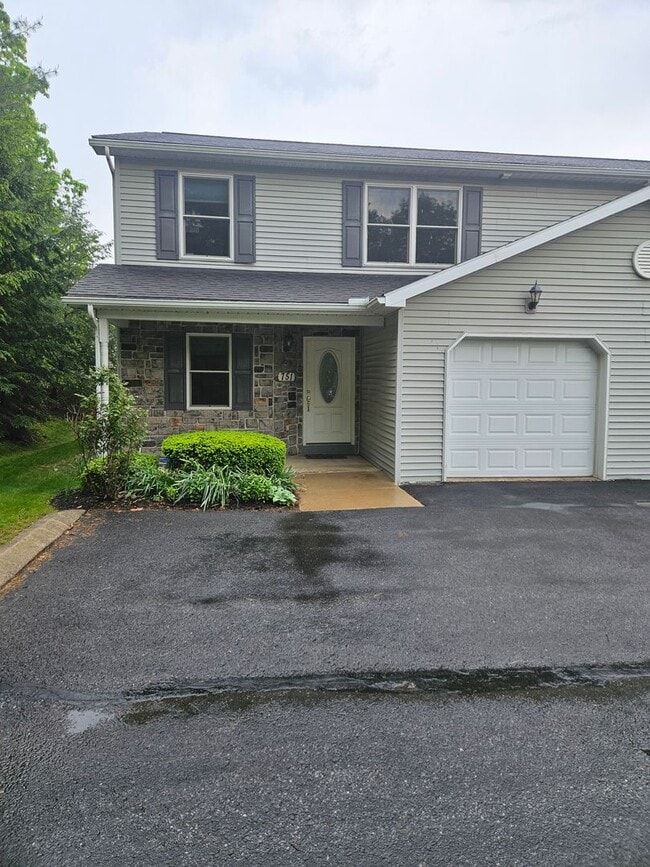 Primary Photo - 751 Galen Dr