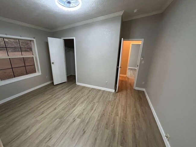 Building Photo - 2595 Bryant St