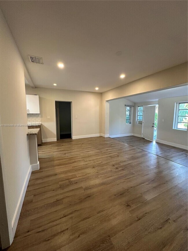 Building Photo - 1170 NW 58th St