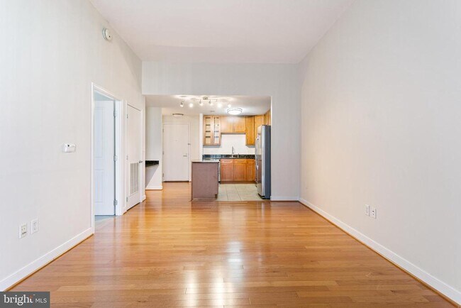 Building Photo - 155 Potomac Passage