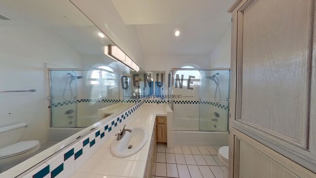 Building Photo - COMING SOON: Beautiful 3BD 3.5BA Townhome in Newport Heights