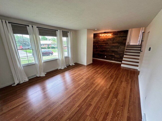Building Photo - 1187 Devonport Cir