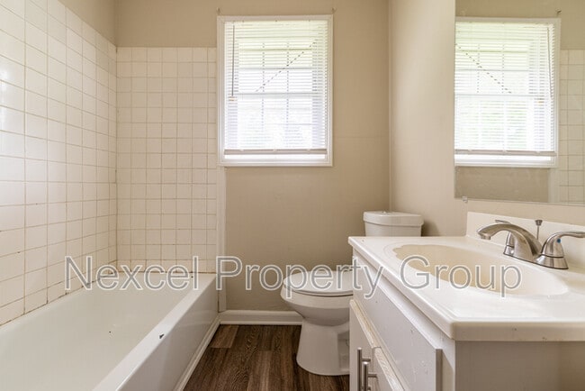Building Photo - 4107 Owen Rd