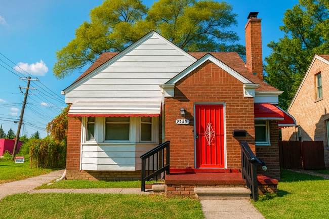 Primary Photo - 9535 Hubbell-