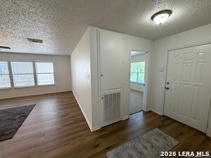 Building Photo - 7906 Swindow Cir