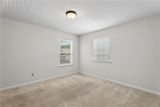 Building Photo - 5740 Wheeler Ridge Rd