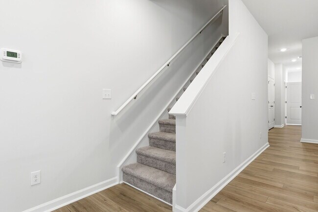 Building Photo - Silver Fir Ln - Garner
