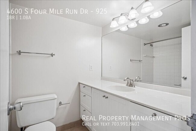 Building Photo - 4600 S Four Mile Run Dr