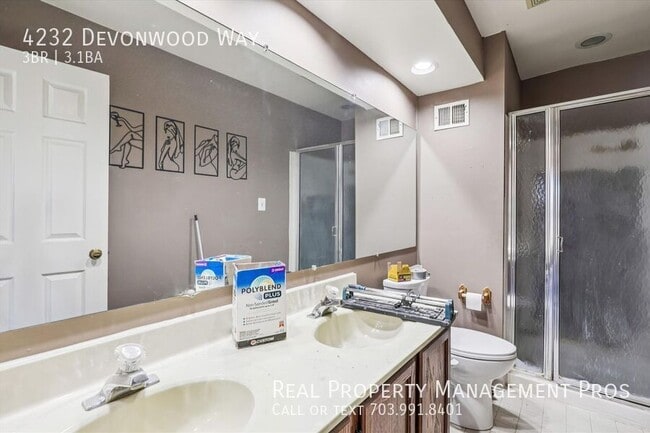 Building Photo - 4232 Devonwood Way