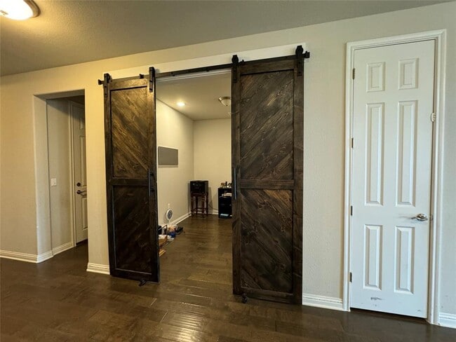 Building Photo - 5321 Ponte Tresa Dr