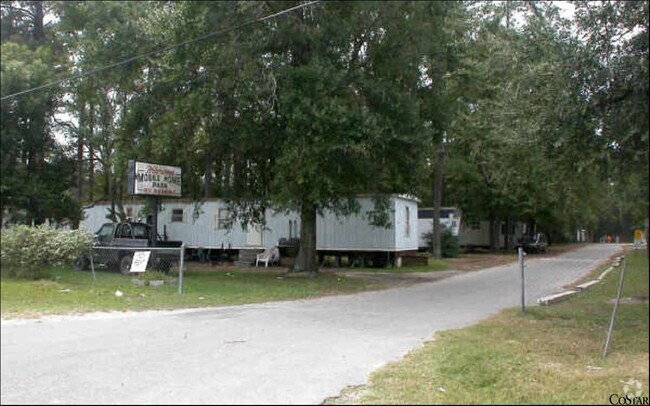 Primary Photo - Briarwood Mobile Home Park