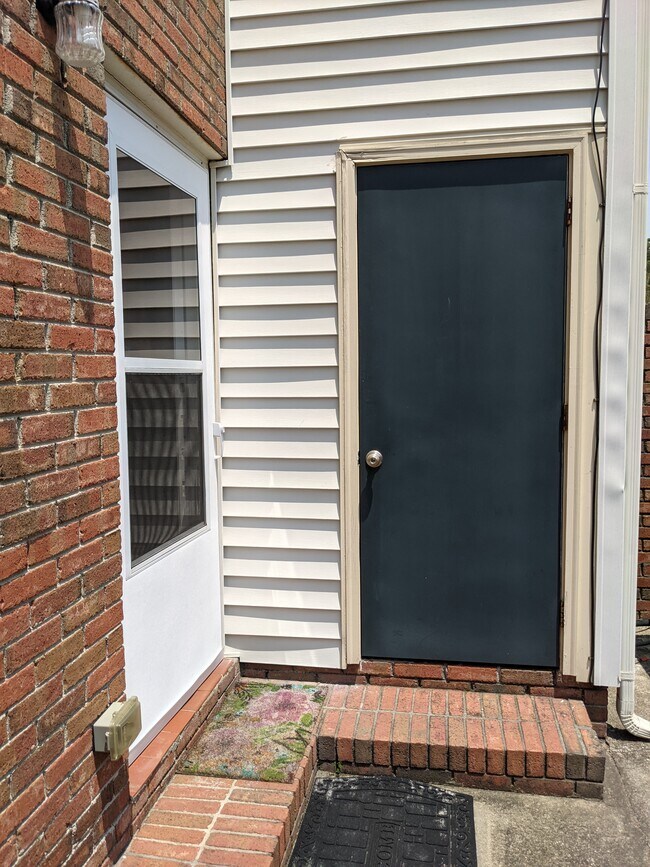 Rear Door with locking storage room - 940 Glenn St
