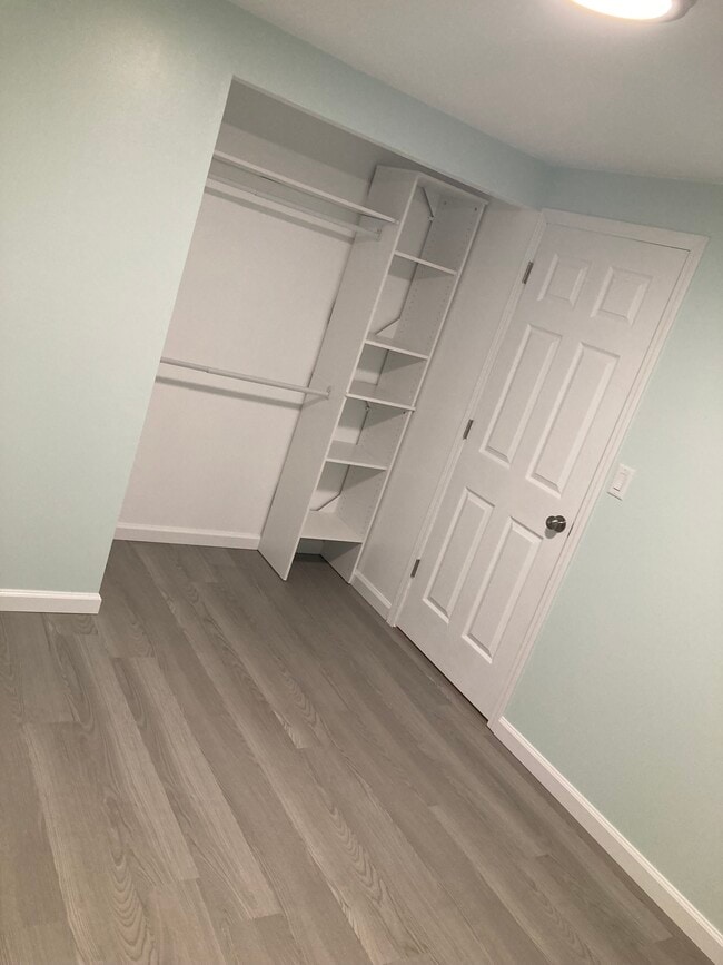 Building Photo - 608 Wheeler Ln