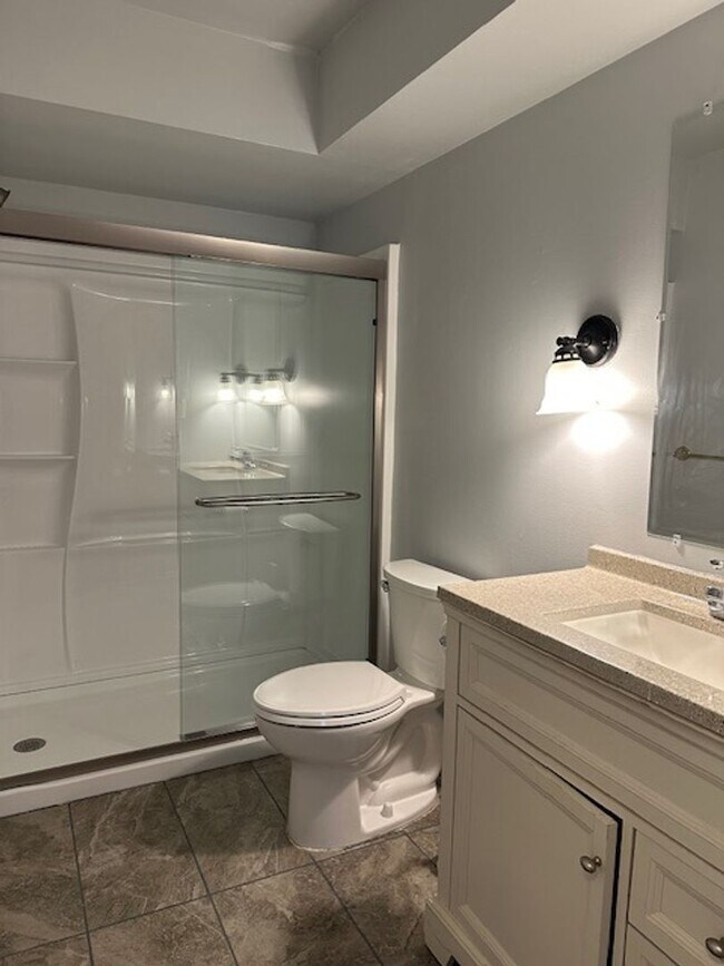 Building Photo - 3912 Brookridge Dr