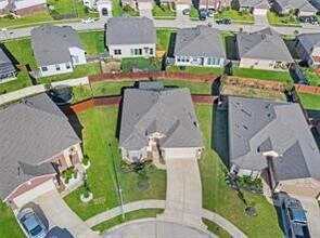 Building Photo - 5222 Rosehill Ridge Ct