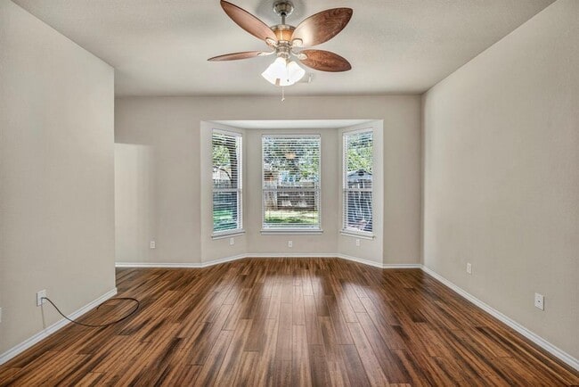 Building Photo - 3748 Pine Needle Cir