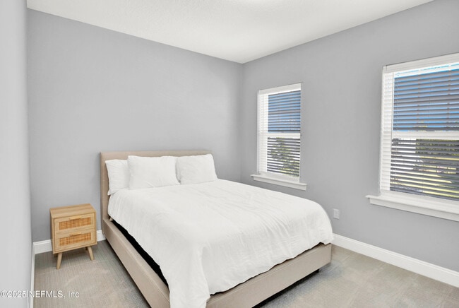 Building Photo - 176 Settler's Landing Dr