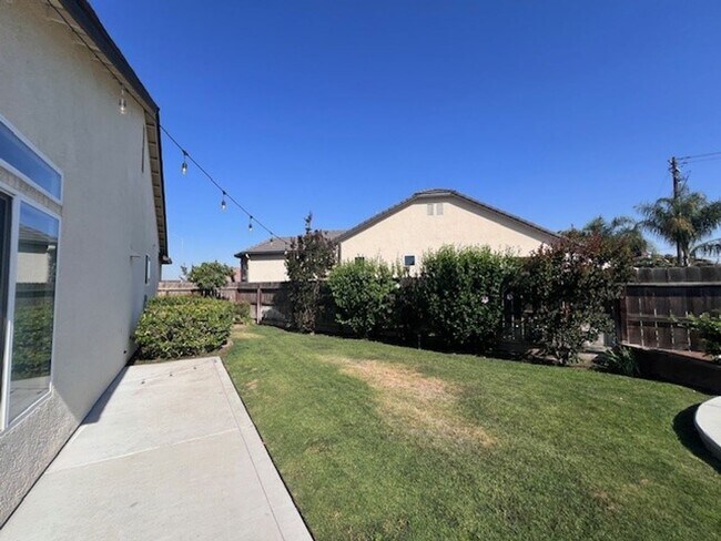 Building Photo - Coming Soon!