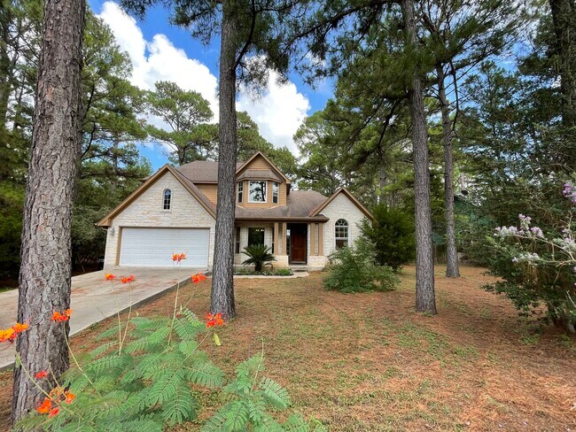 Building Photo - 123 Pine View Loop