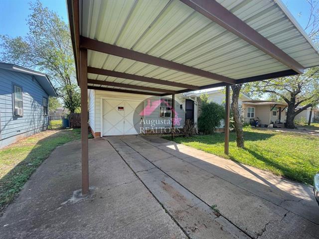 Building Photo - 1625 N Mockingbird Ln