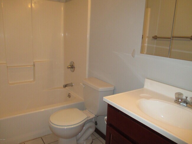 Building Photo - 2901 S Jackson Ave