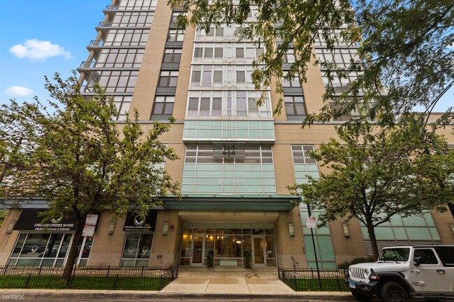 Building Photo - 2 br, 2 bath Condo - 212 E Cullerton St