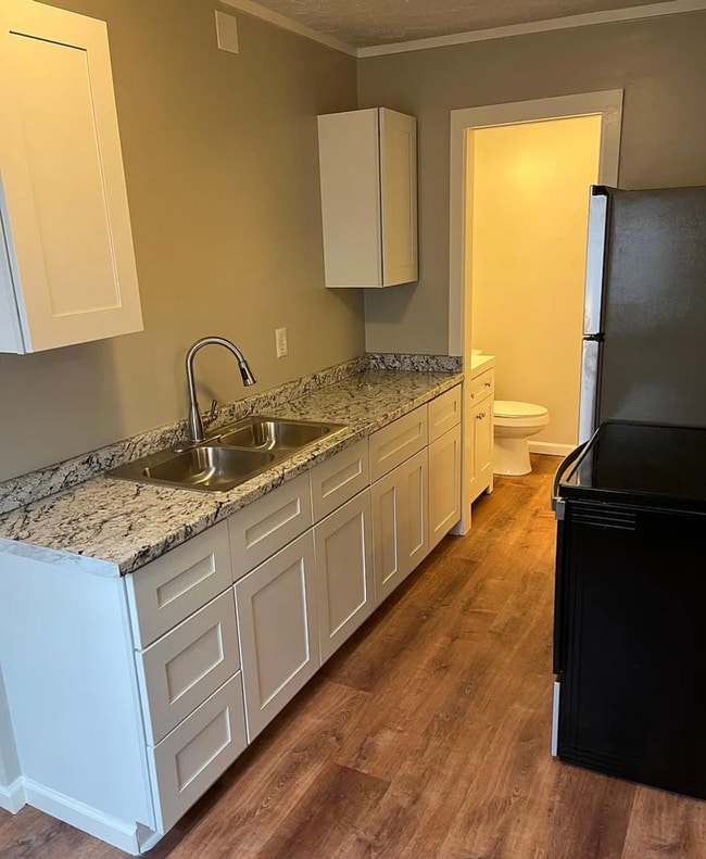 Building Photo - 1BR 1BA House Bristol VA 5 min from Casino