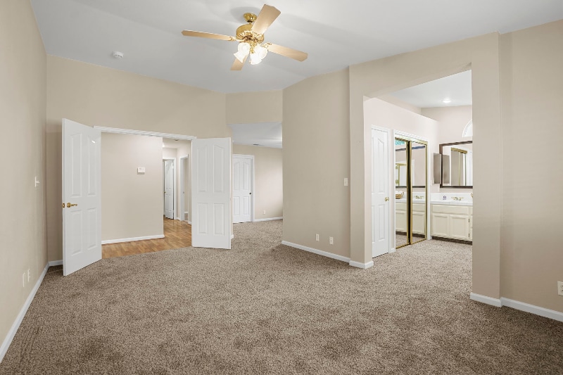 Building Photo - 209 Grapewood Ct