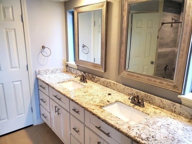 Building Photo - 20114 Atascocita Shores Dr