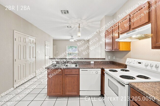 Building Photo - 4614 Swann Ln