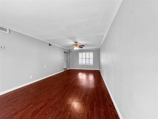 Building Photo - 739 Loganwood Ave