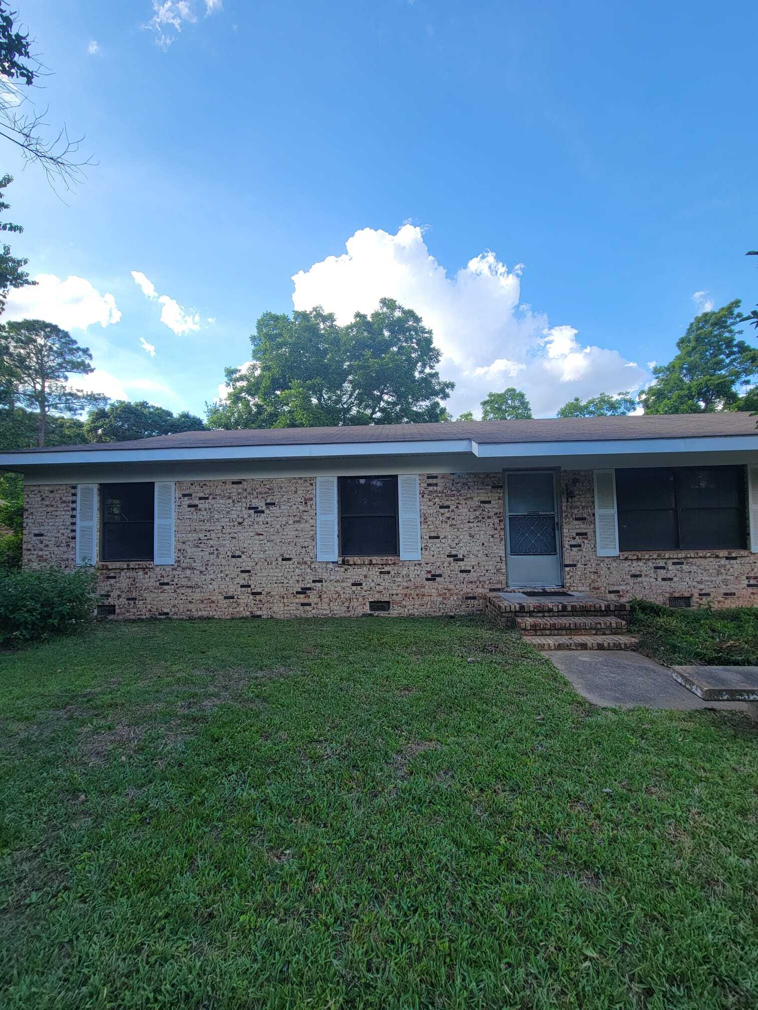 Building Photo - 3405 Granberry Dr