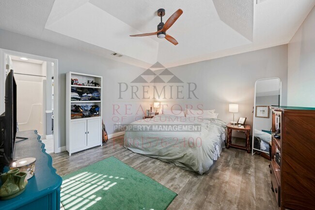 Building Photo - 393 Lee Rd 554