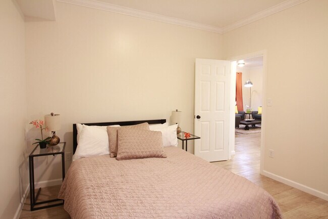 Building Photo - 3307 Rhode Island Ave