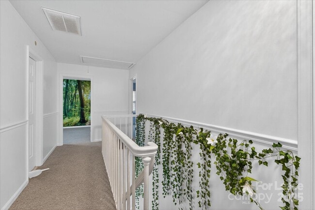 Building Photo - 10917 Blue Heron Dr