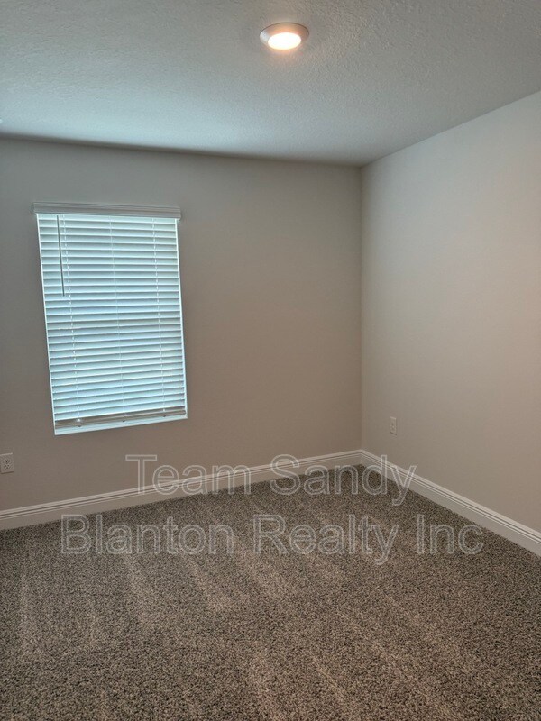 Building Photo - 3984 Pendragon Cir