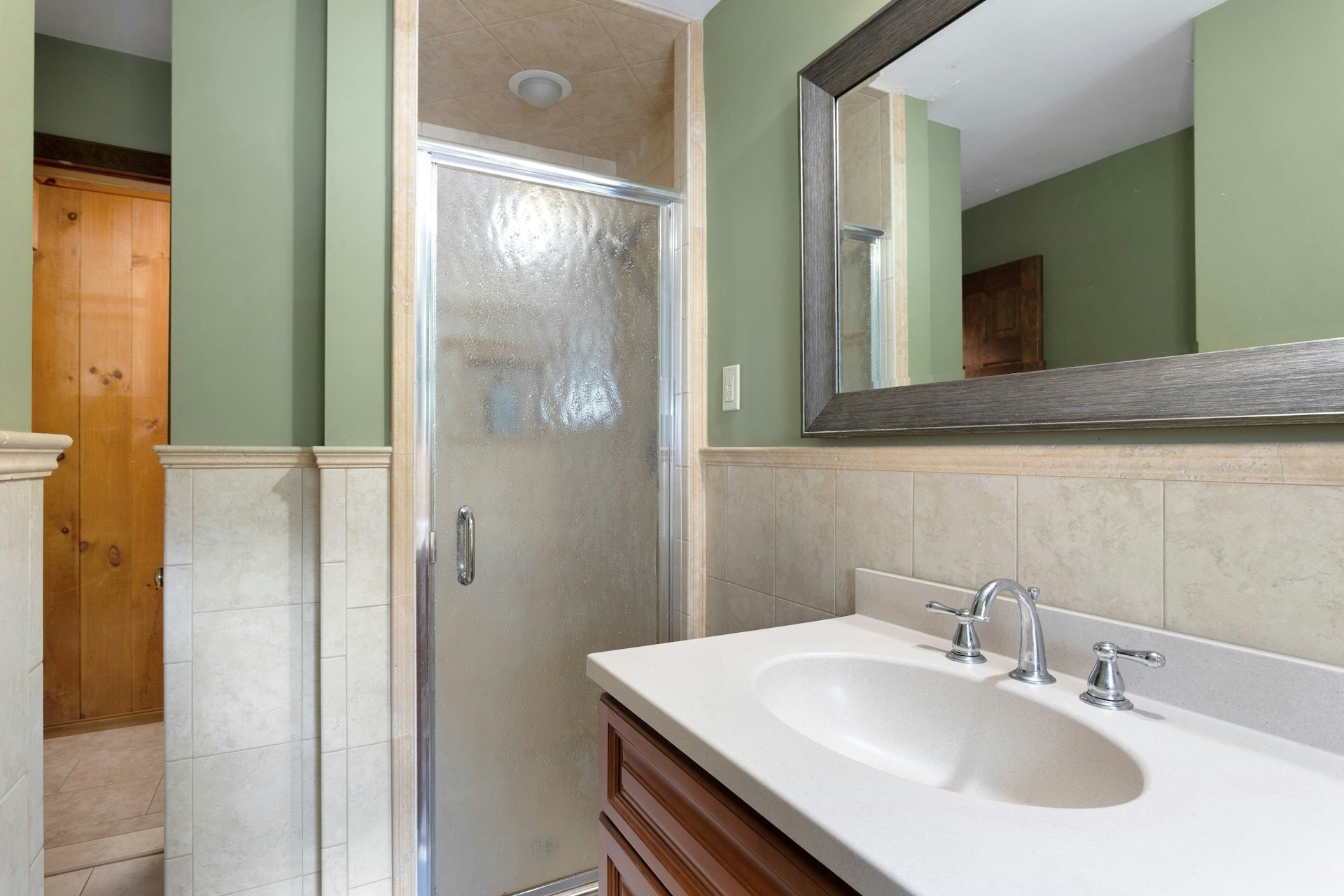 Building Photo - 115 Beauvue Ter