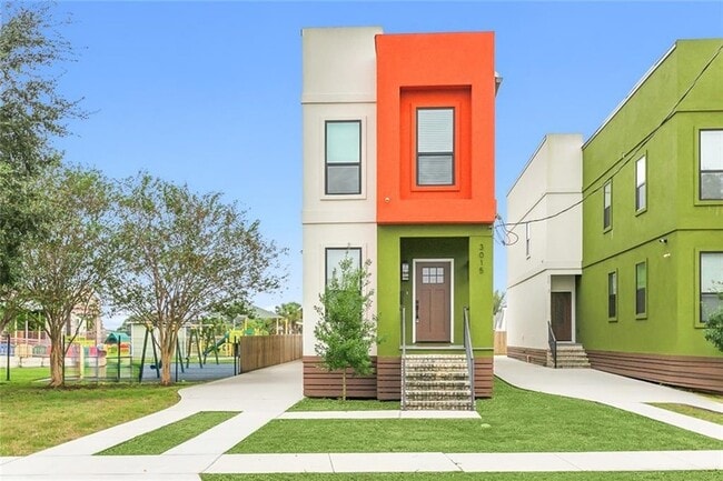 Building Photo - 3015 Wall Blvd