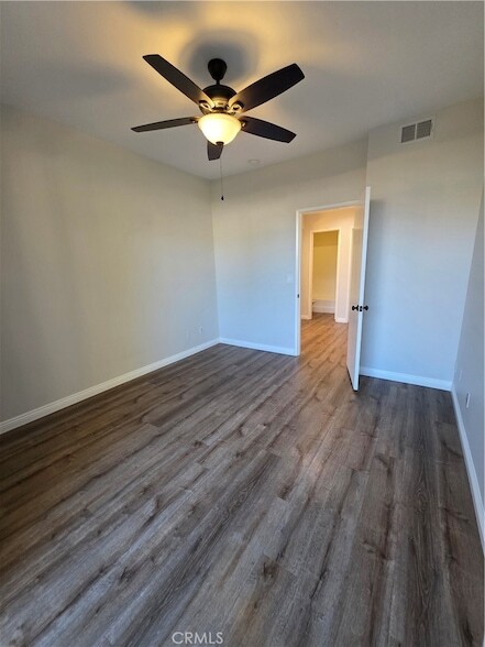 Building Photo - 23615 Del Monte Dr.