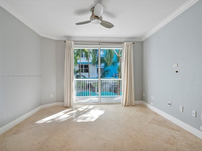Building Photo - 9172 Collins Ave