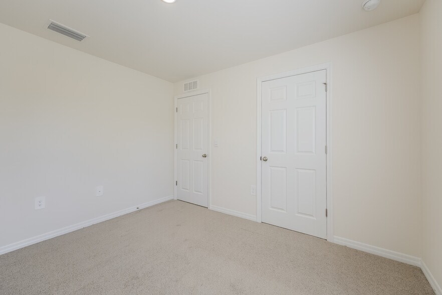 Building Photo - 3016 67th St W