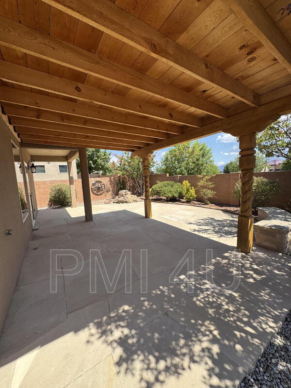 Building Photo - 4924 Costa Maresme Dr NW