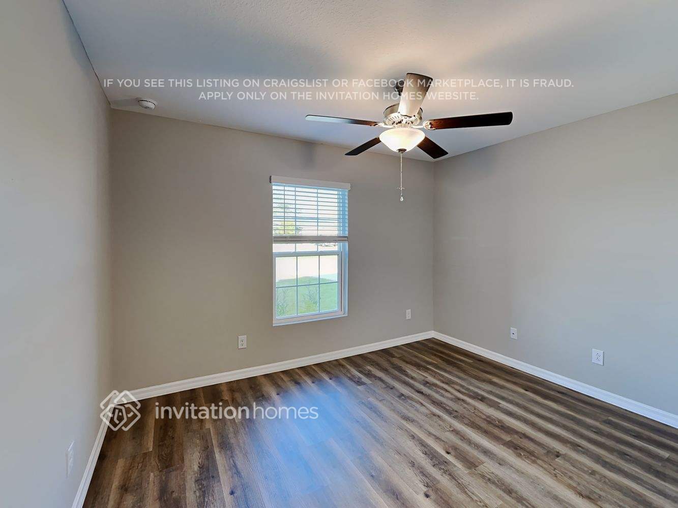 Building Photo - 319 SW 11th Pl