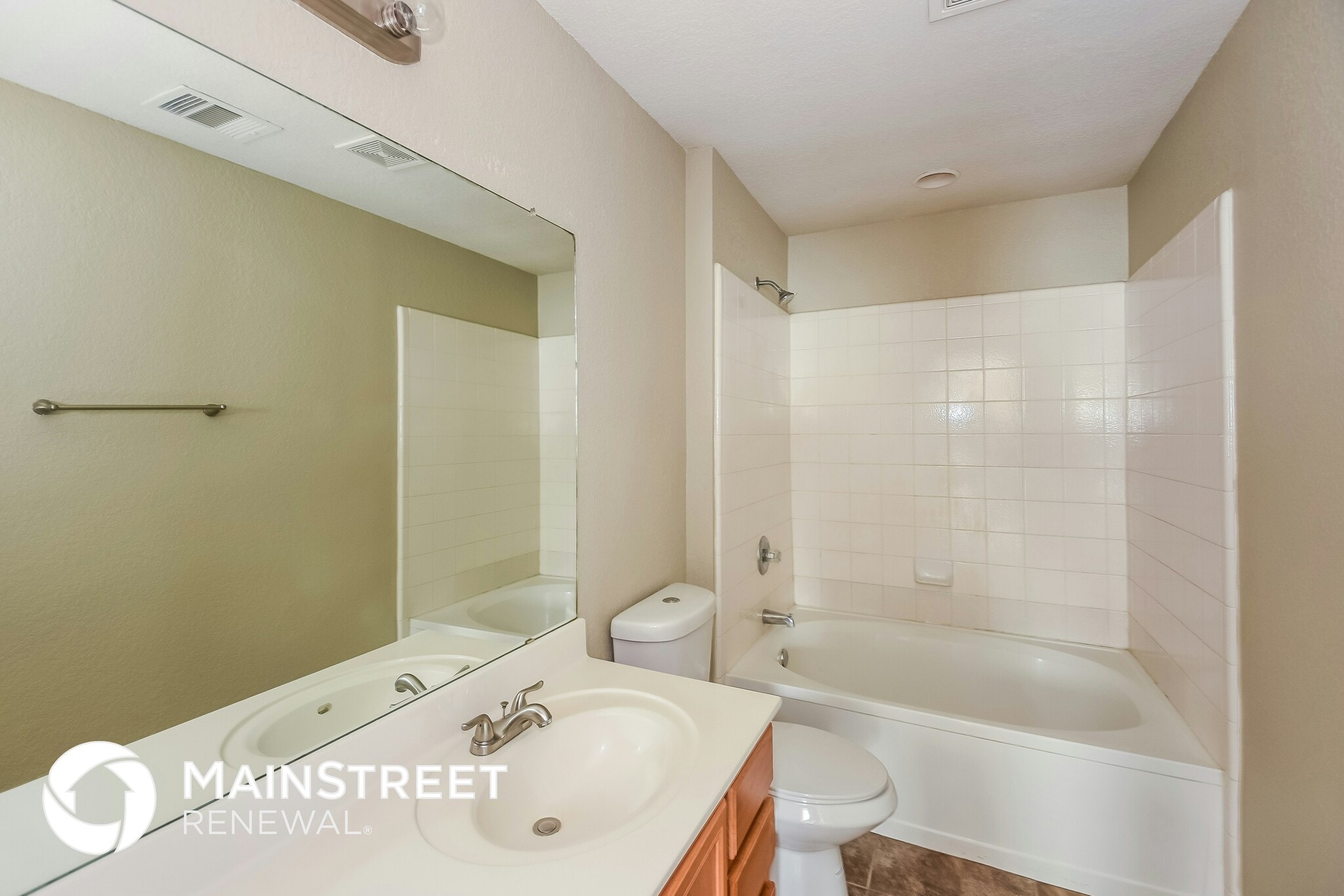 Building Photo - 11 Basin Elm