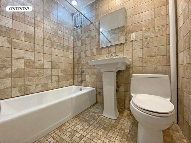 Building Photo - 351 W 51st St