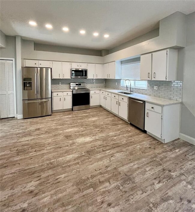 Building Photo - 9318 Heritage Oak Ct
