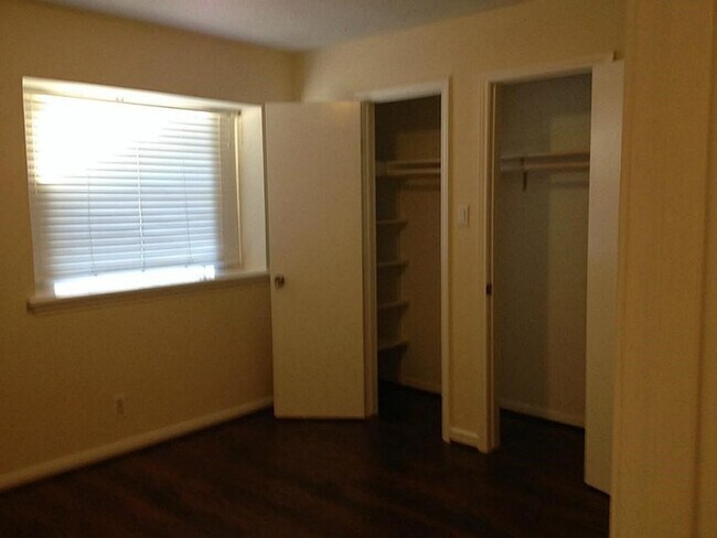 Building Photo - 8414 Triola Ln
