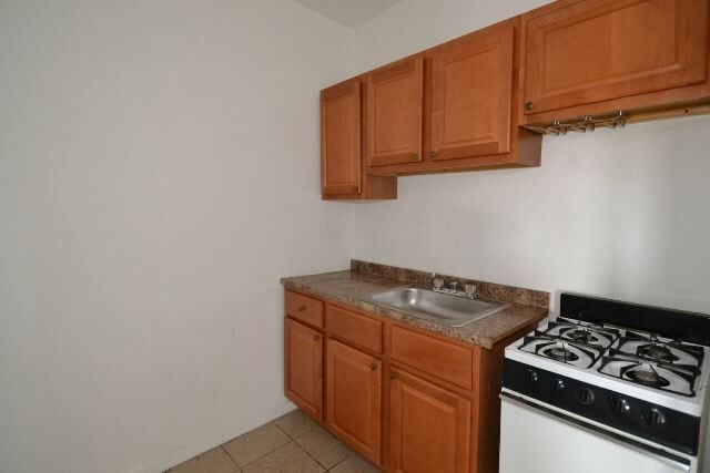 Building Photo - 4856 N Damen Ave