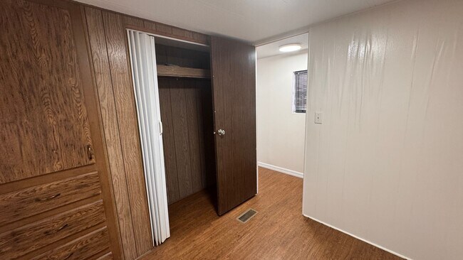 Building Photo - The Shire Mobile Home NE Palm Bay FOR RENT!